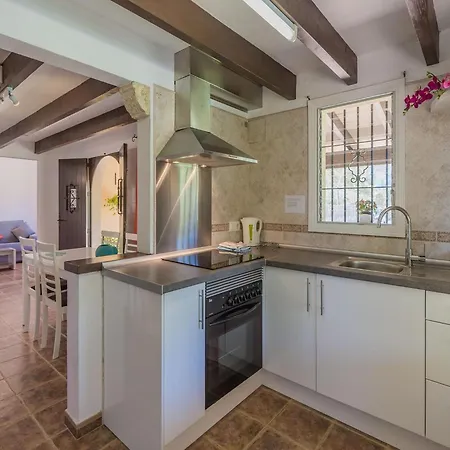 Mountain View Villa *